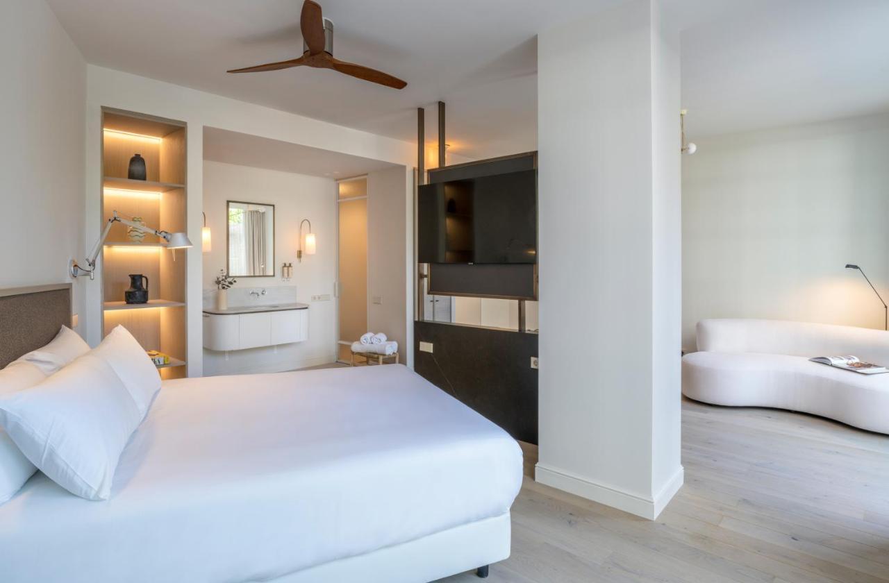 Deluxe Double Room with Terrace,1260798289:JPEG