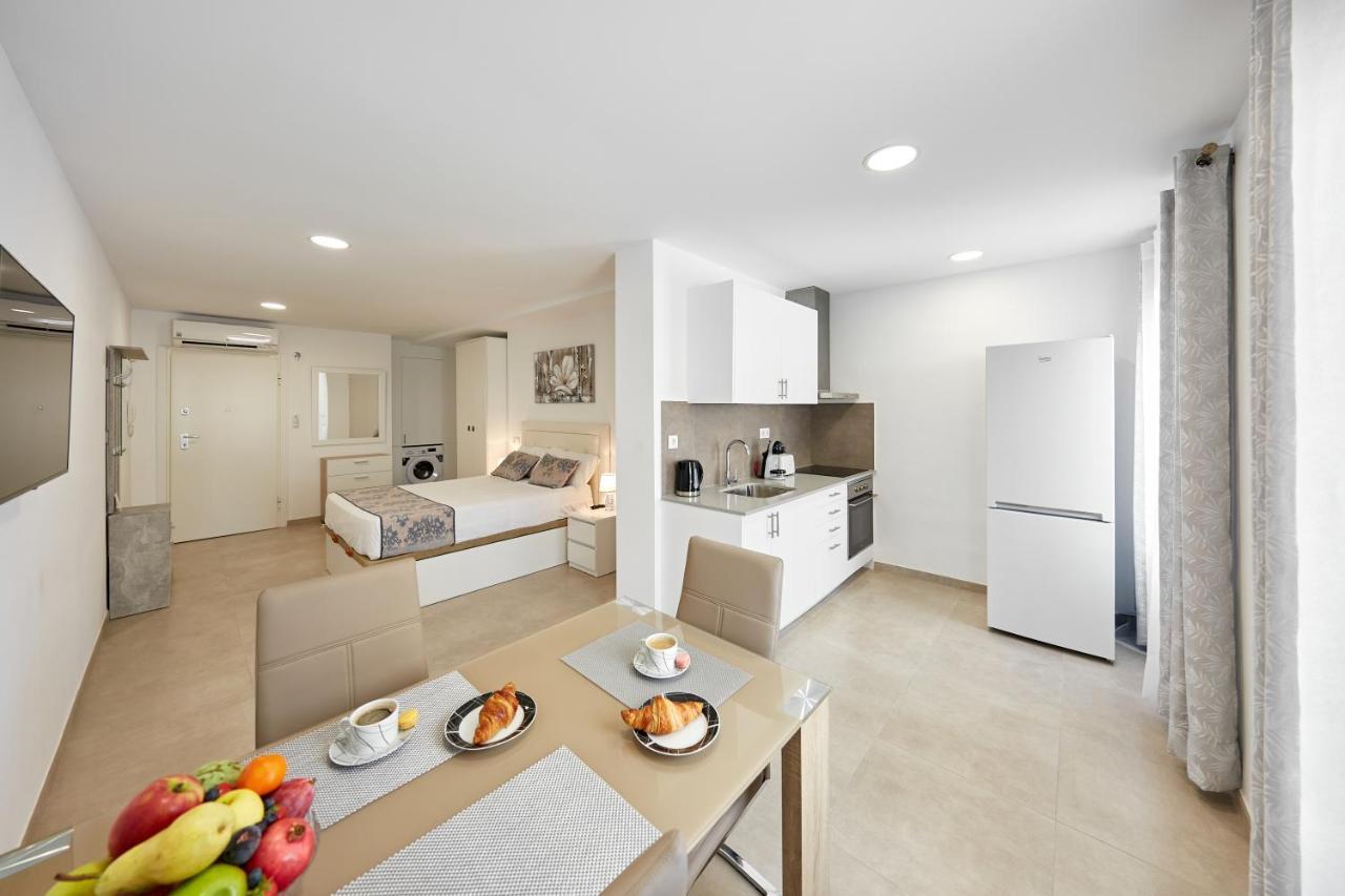 Studio Apartment,1301197891:JPEG
