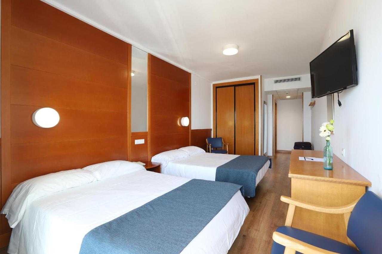 Chambre Double ou Lits Jumeaux – Vue sur Mer (3 Adultes)