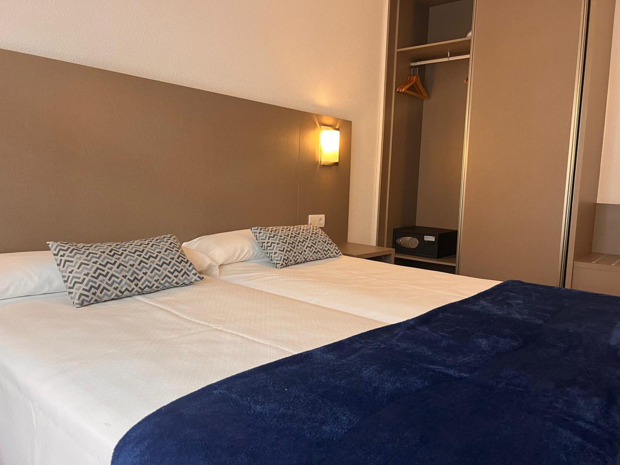 Single Room Terrace