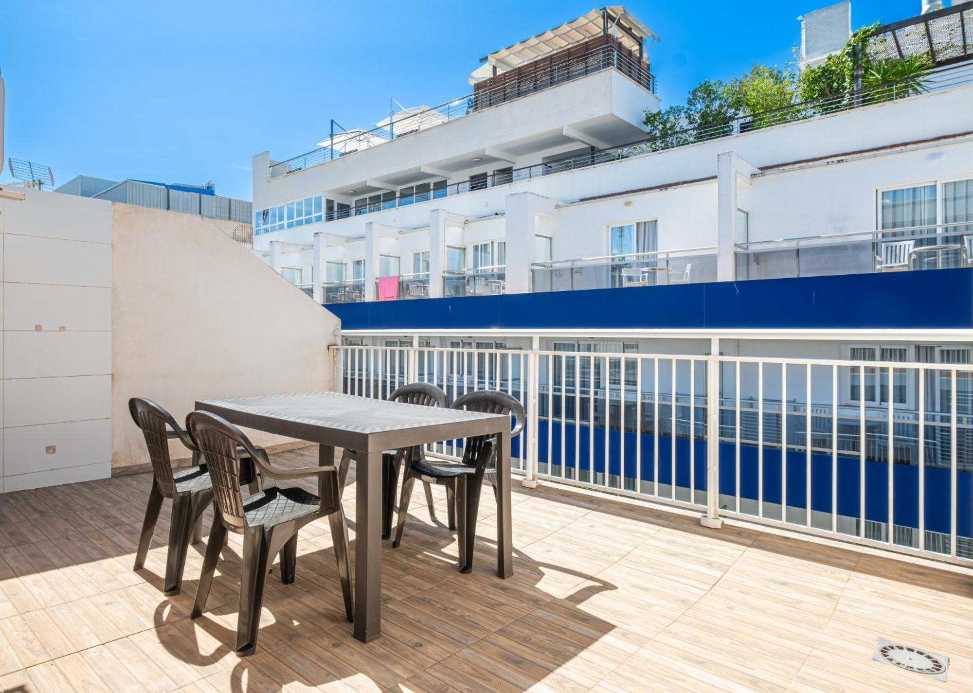 Appartement 1 Chambre avec Terrasse