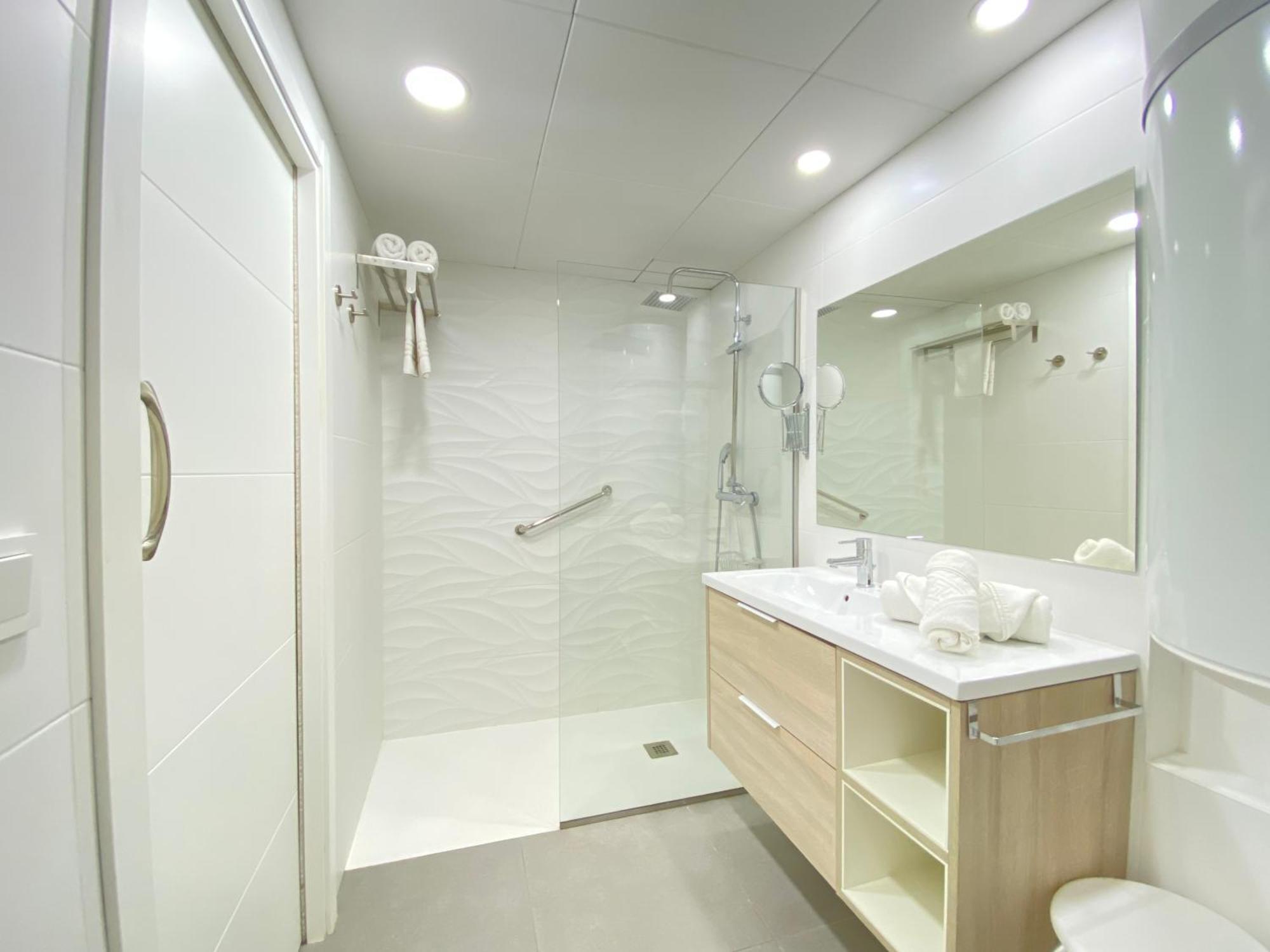 Two-Bedroom Apartment,1659523402:JPEG