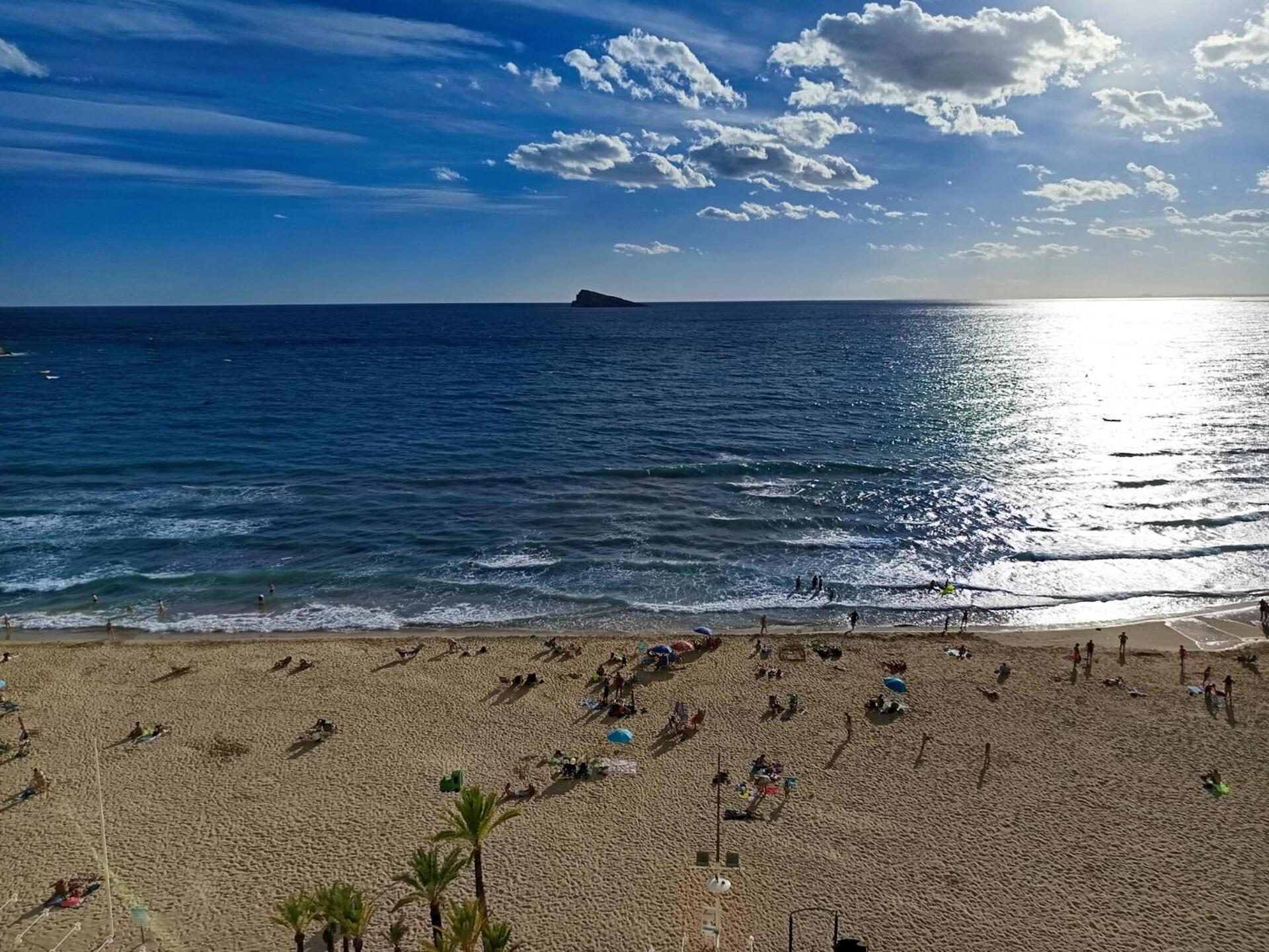 One-Bedroom Apartment Sea View