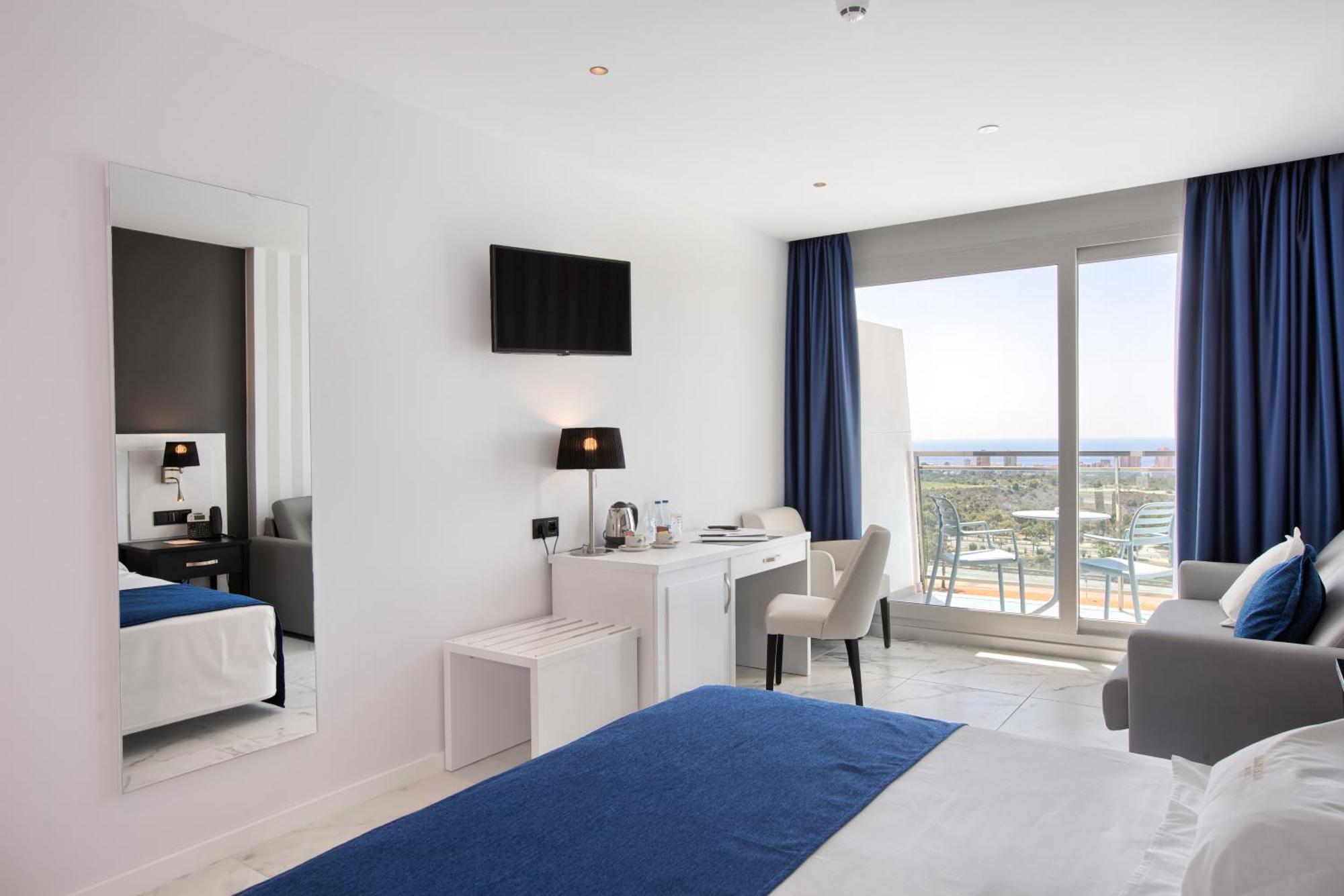 Classic Twin Room Sofa Bed Balcony Sea View