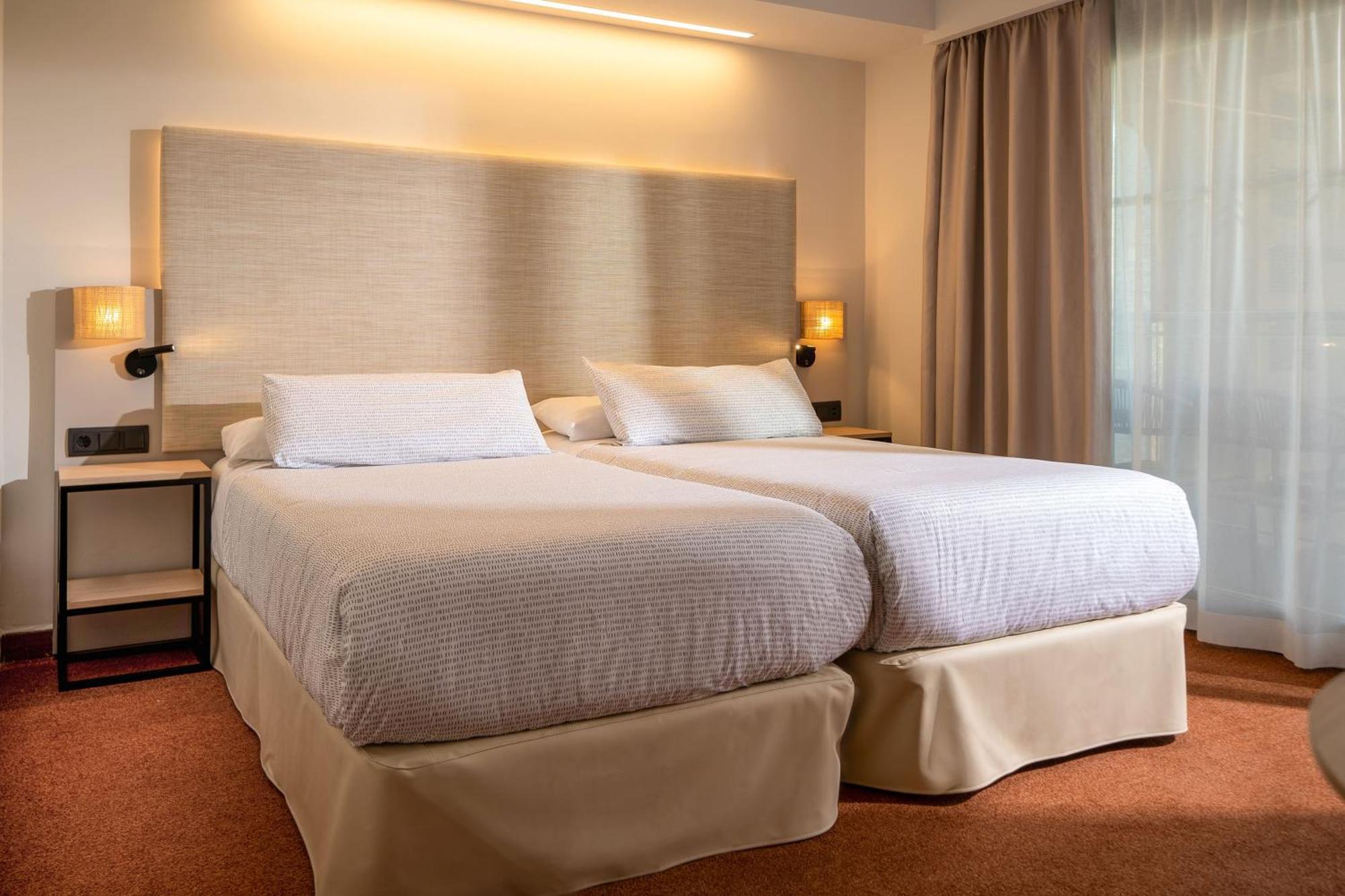 The Innside Room Partial Sea View
