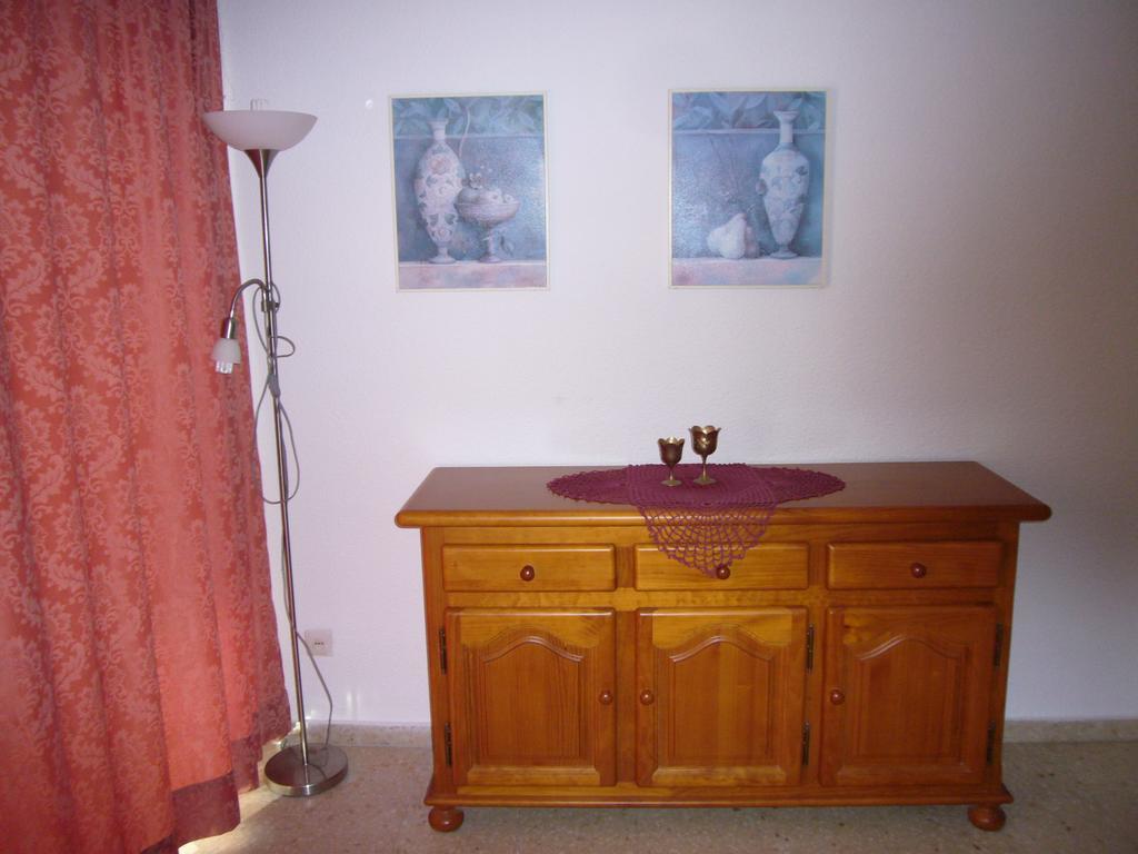 One-Bedroom Apartment,406430334:JPEG