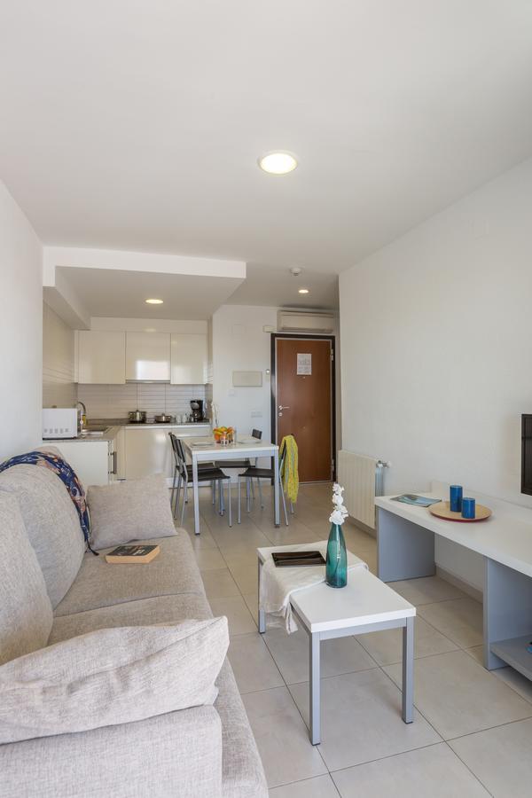 Apartamento de 2 dormitorios (2-6)