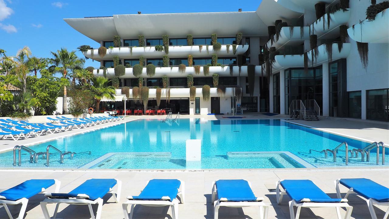 Single Room Pool View