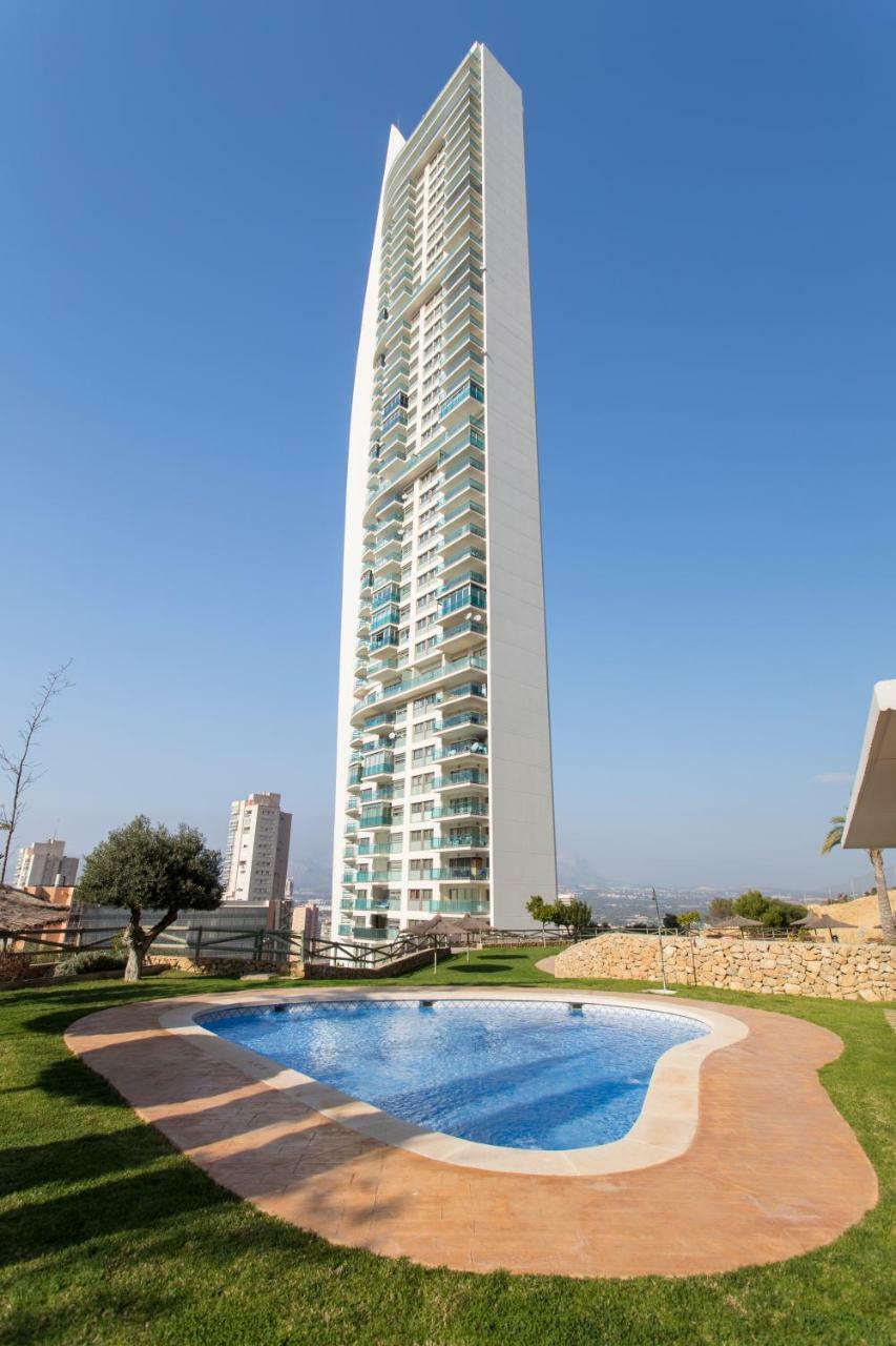 Three-Bedroom Apartment,947808877:JPEG