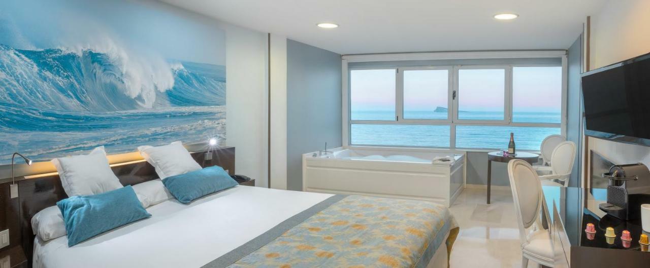 Chambre Double ou Lits Jumeaux avec Baignoire Spa - Vue sur Mer (2 Adultes)