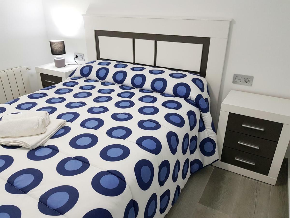 Three-Bedroom Apartment,862694261:JPEG