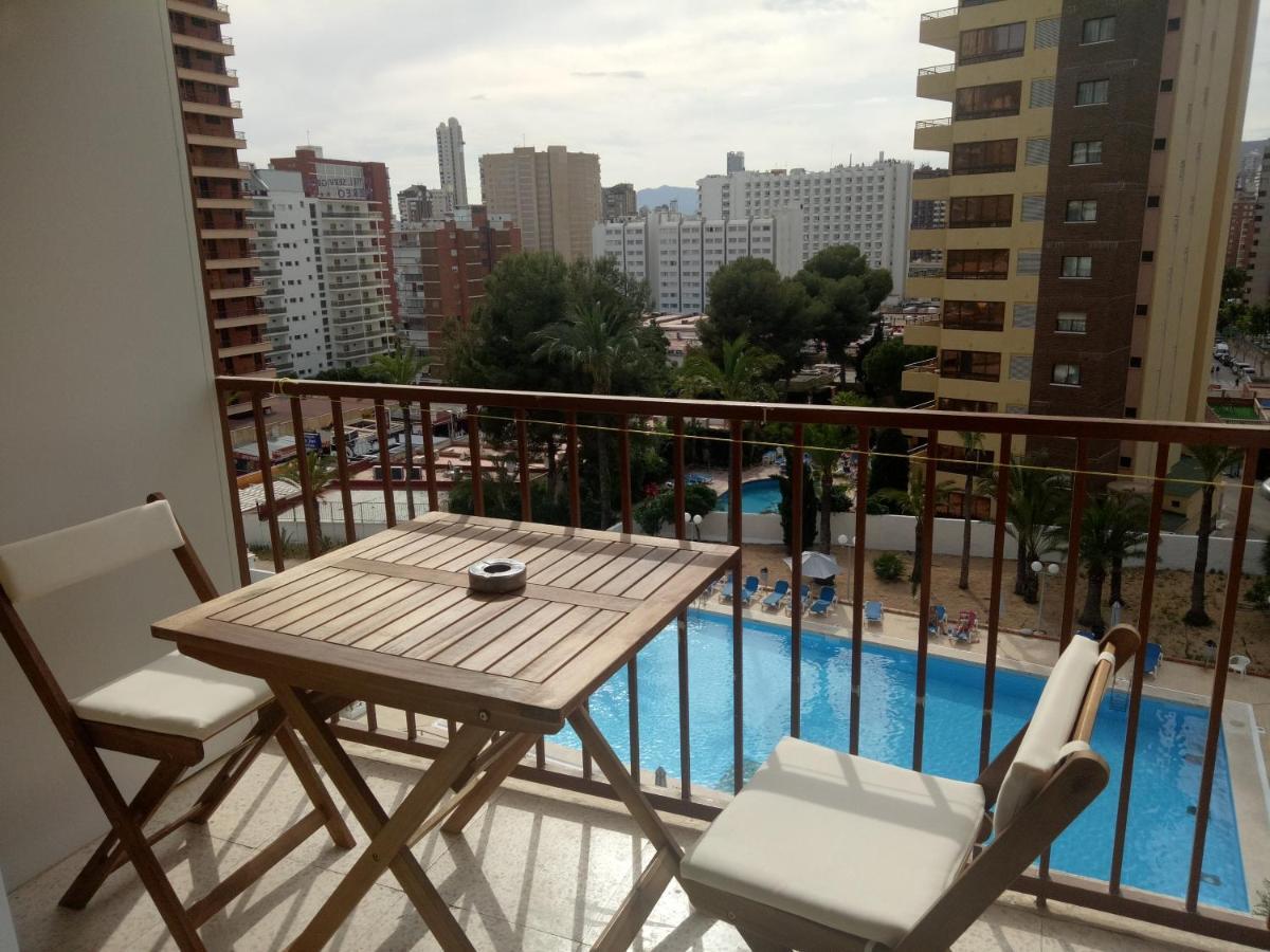 Studio Pool View
