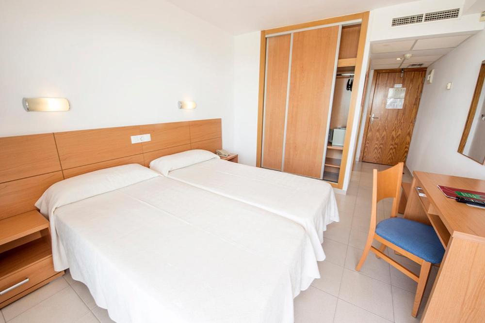 Double or Twin Room Sea View,1307060341:JPEG