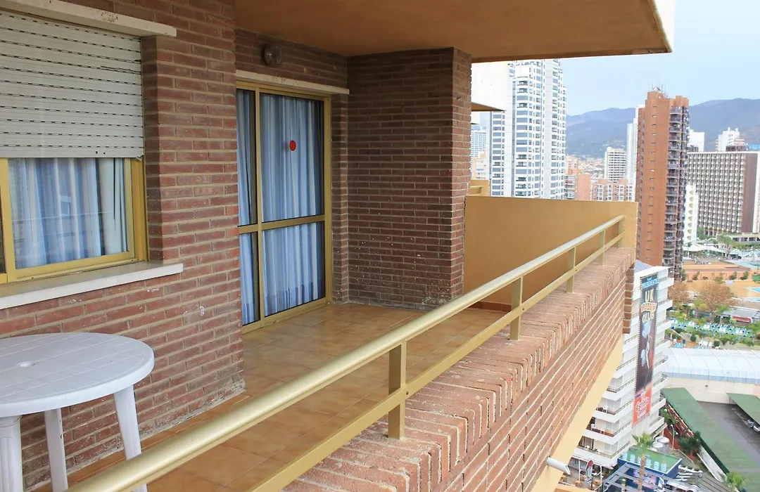 Trebol One Apartments By Mc-1