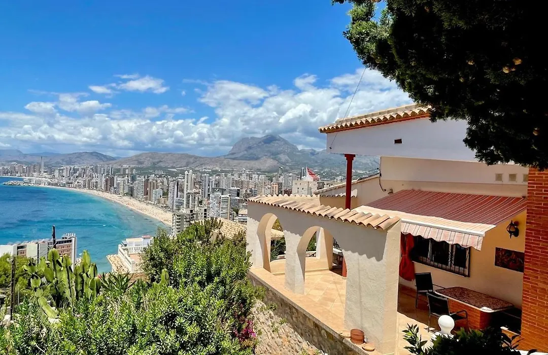 Benidorm Eye Villa-1
