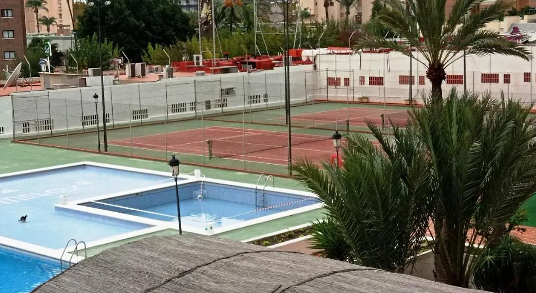 Apartamento Gemelos Ii, Muy Comodo, En La Zona De Playa De Levante, Aa, Tres Piscinas,Tenis, Con Garaje Comunitario, Y A 200 Mts De La Playa-1