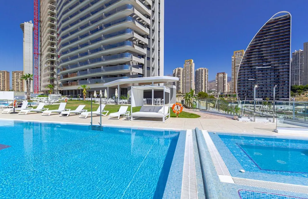 Sunset Cliffs Sea & Sky Apartments-1