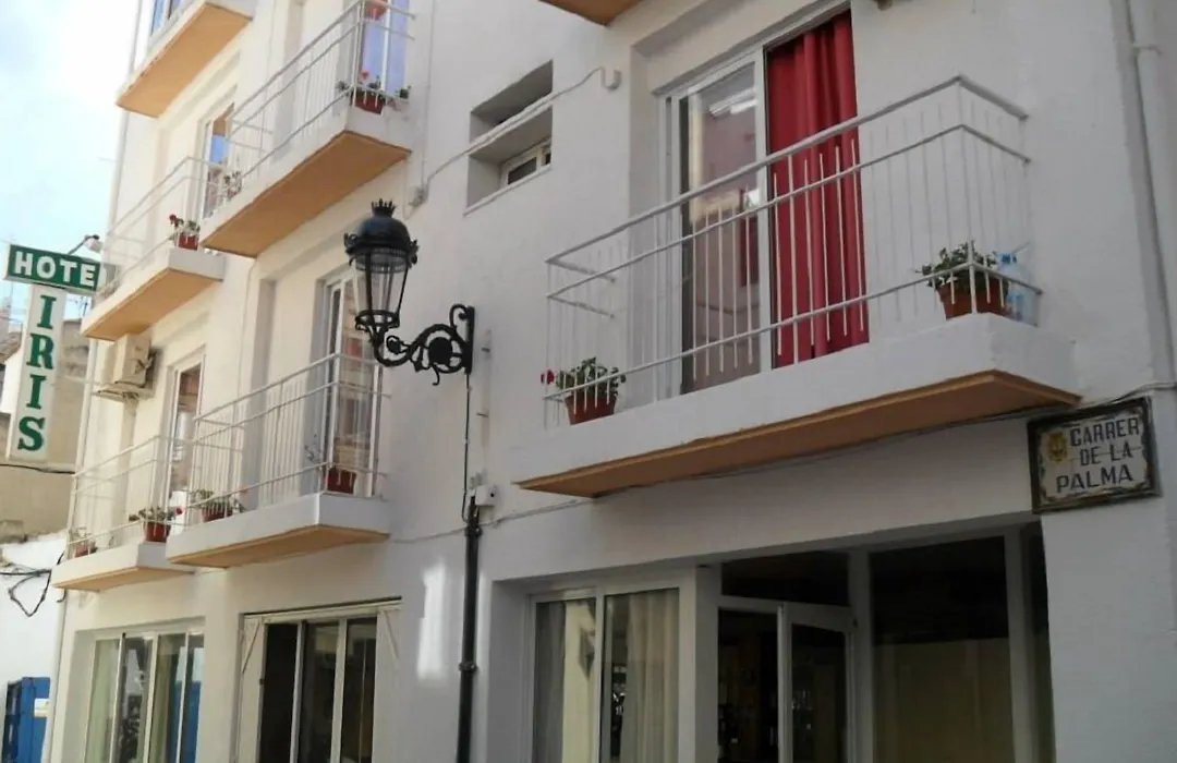 Hotel Iris-1