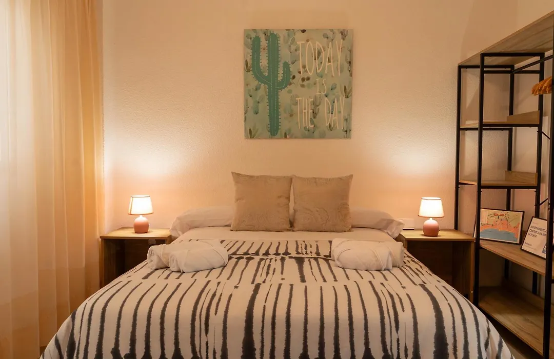 Apartamento en el centro a un minuto de la playa-1