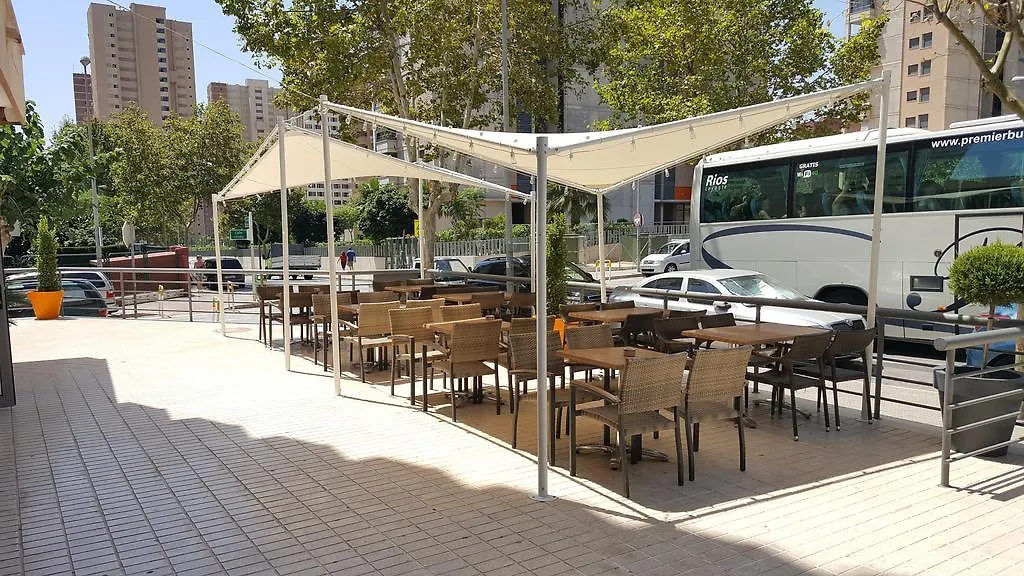 Apartamentos Vistamar-1