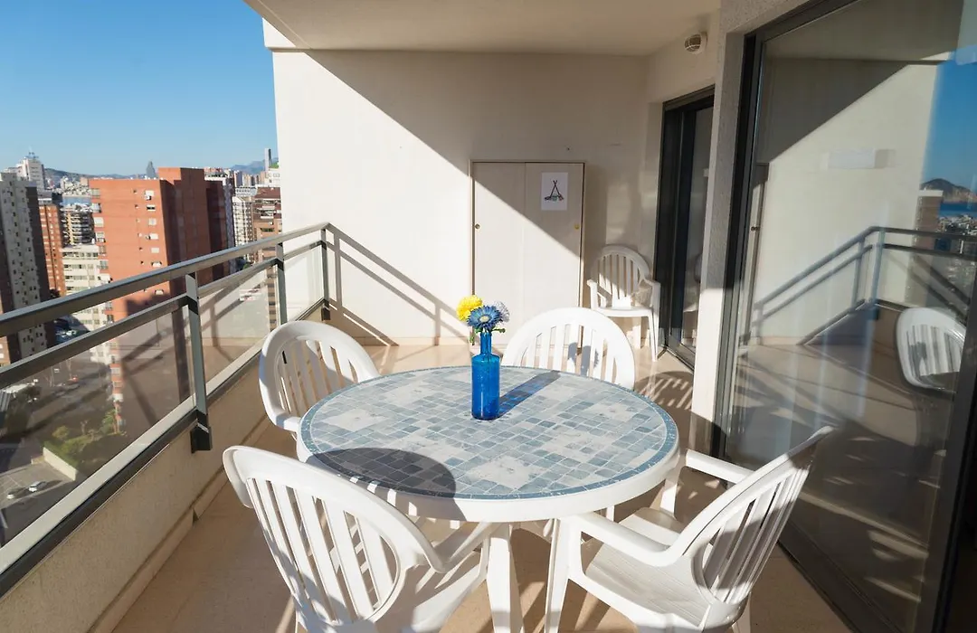 Apartamento Con Vistas Al Mar Y Piscina En La Nina-1
