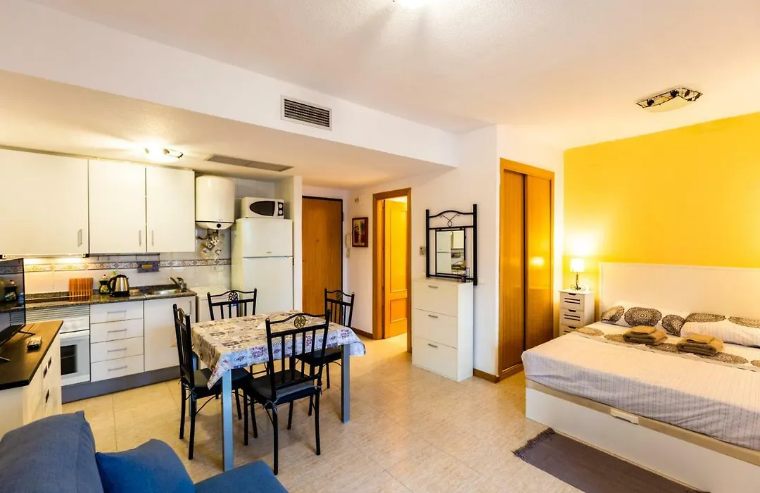 Hola Apartment Benidorm-1