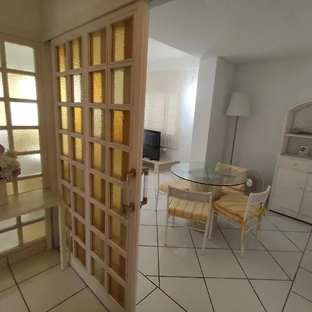 Apartamentos Mar I Vent Benidorm-3