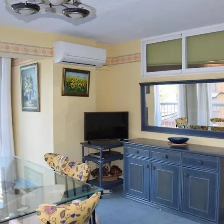 Apartamento En El Paseo Maritimo De Benidorm-3