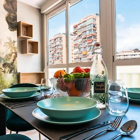 Apartamento High Comfort. Primera Linea Playa Levante-3