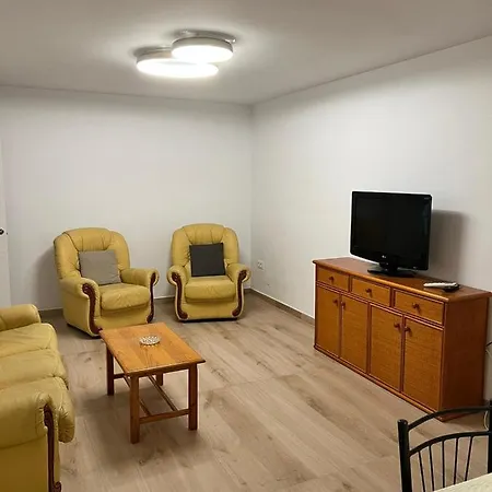 Apartamento 2ª Linea De Playa De Poniente-2