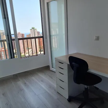 Precioso Apartamento Con Piscina En Benidorm-2