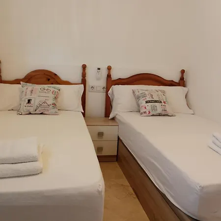 Holiday Apartment Torres Montecarlo-3