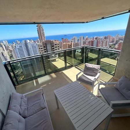 Kronos Apartment-3