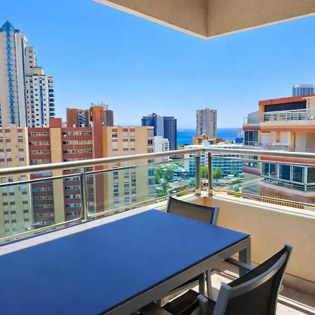 Parque Torre Sol Boutique Apartment 12 floor , free parking, Wi-Fi, pool,-2