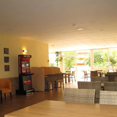 Apartamentos Vistamar-2