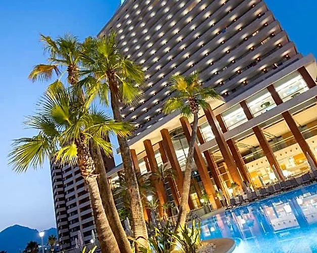 Hotéis de luxo em Benidorm perto de Pub & club scene